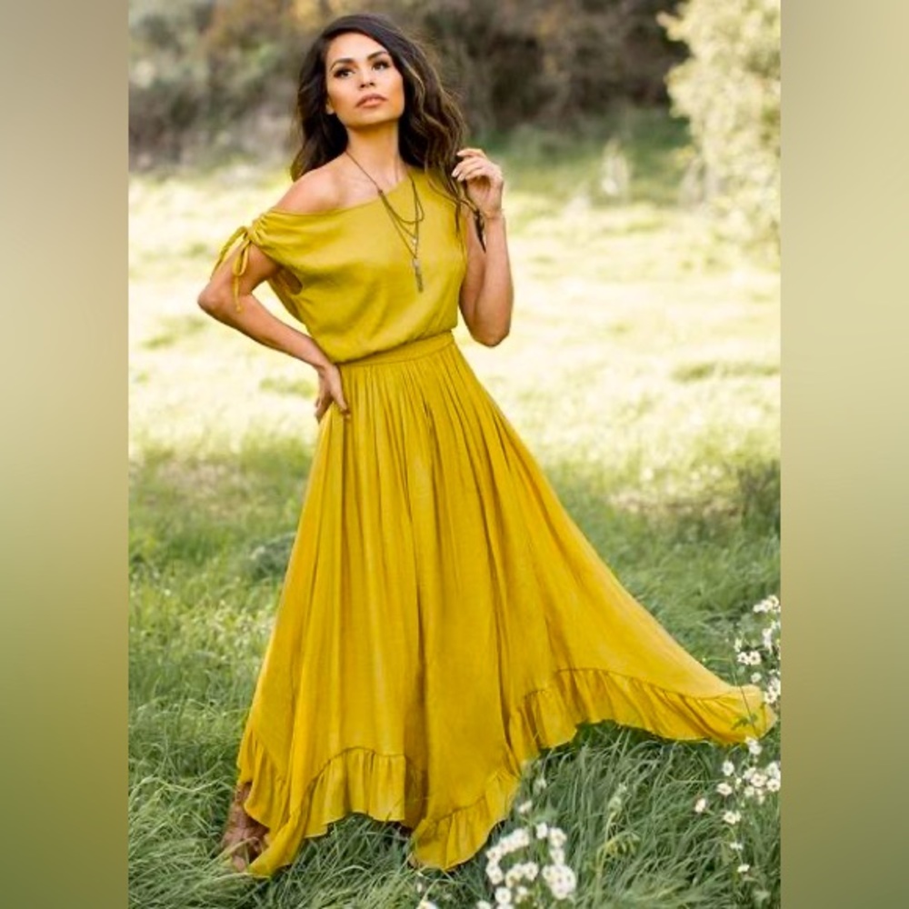 Joyfolie GIA DRESS IN Mustard -Size Medium